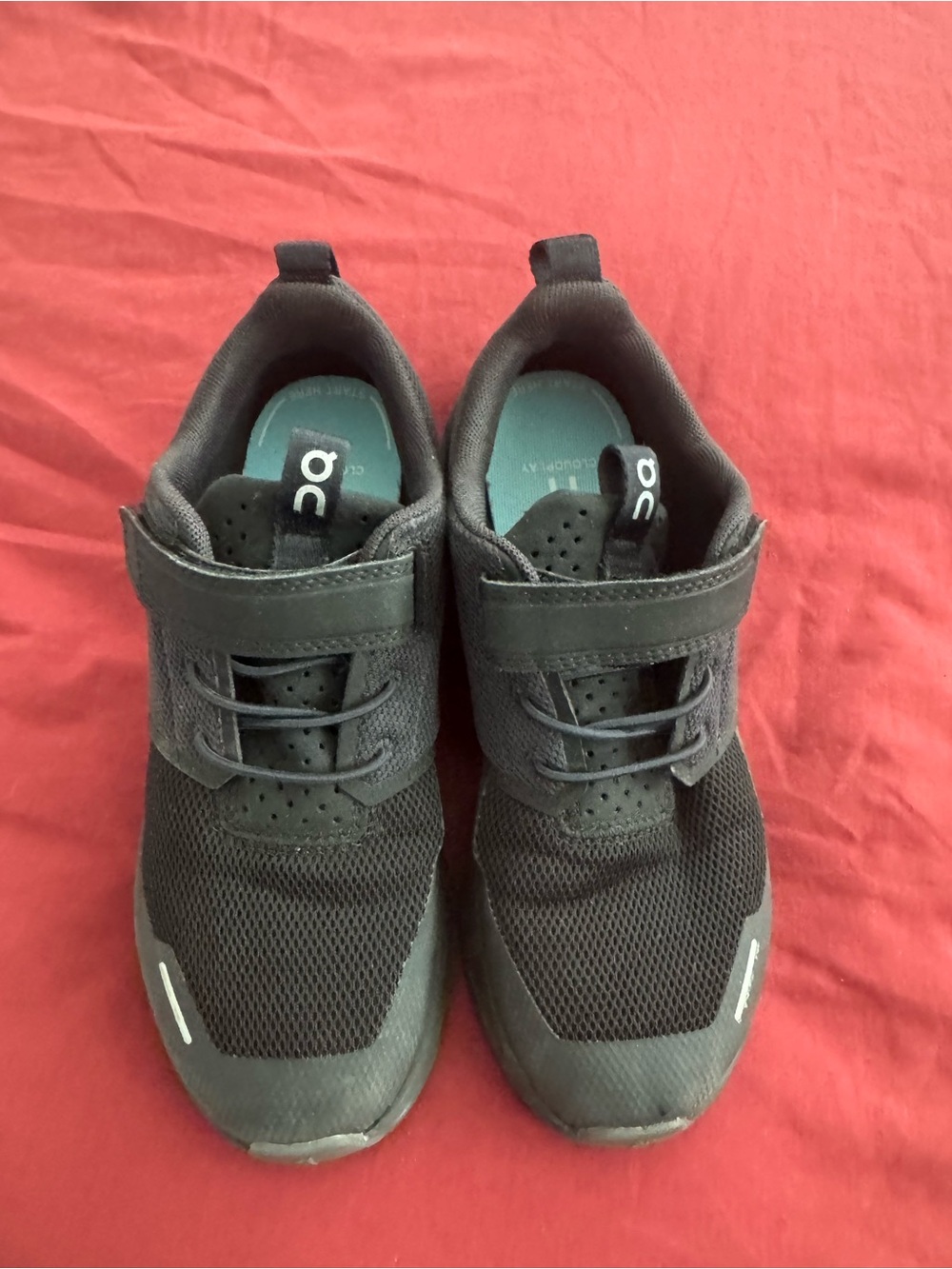 On Cloud Kids Black size 2
